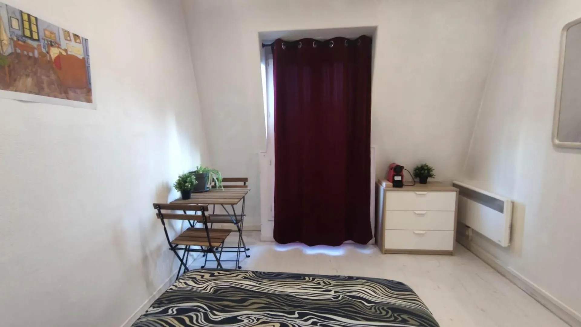 Modern Studio Near Place De La Bastille Voltaire Paris France