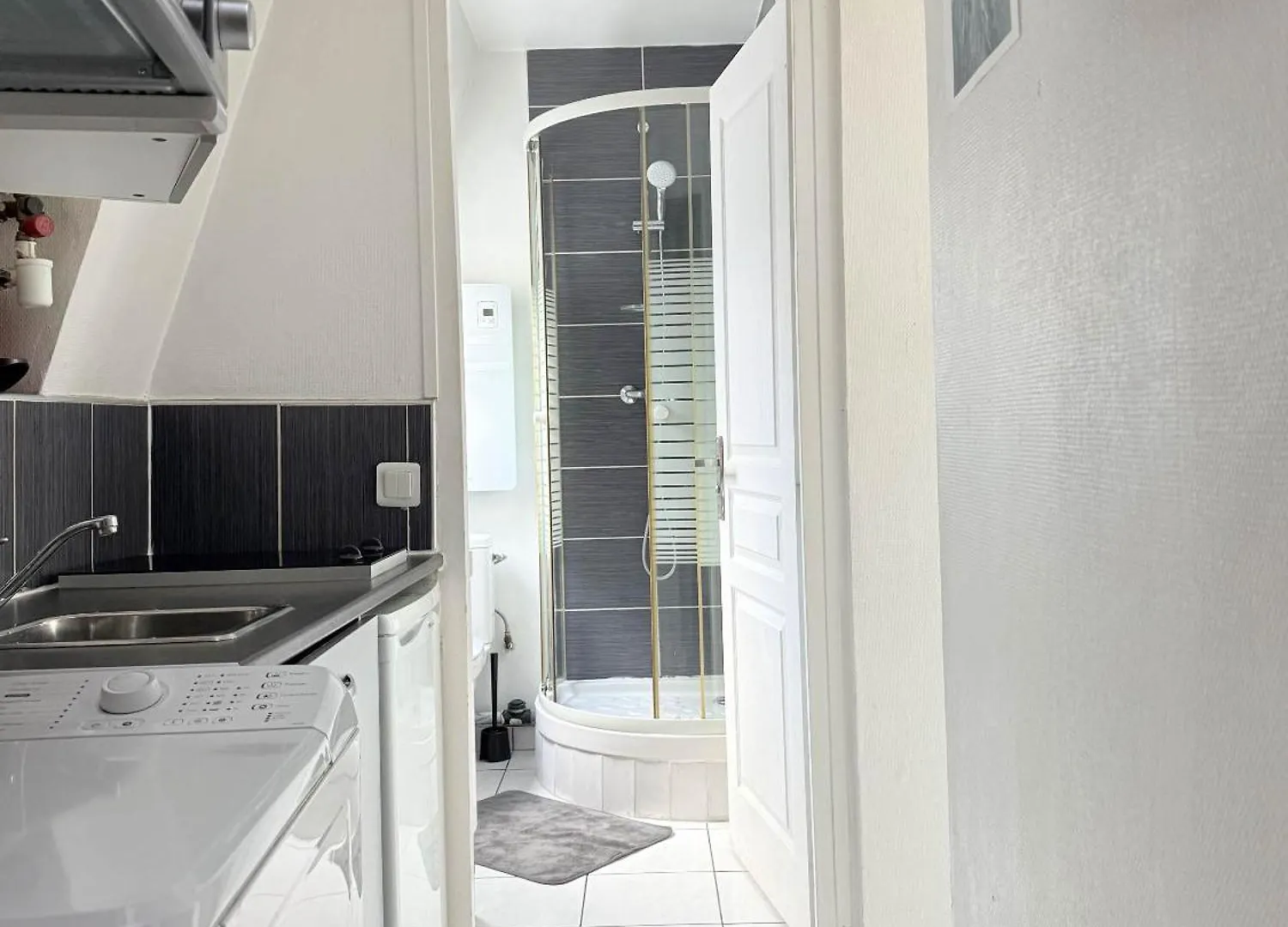 Modern Studio Near Place De La Bastille Voltaire Paris